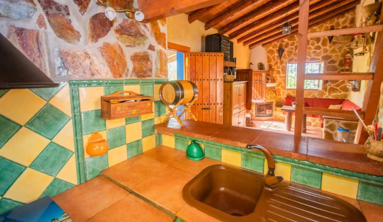 Ferienhaus Cubo'S Casa Rural Jacaranda Guaro